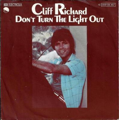 Cliff Richard - Don't Turn The Light Out (7" EMI Single)